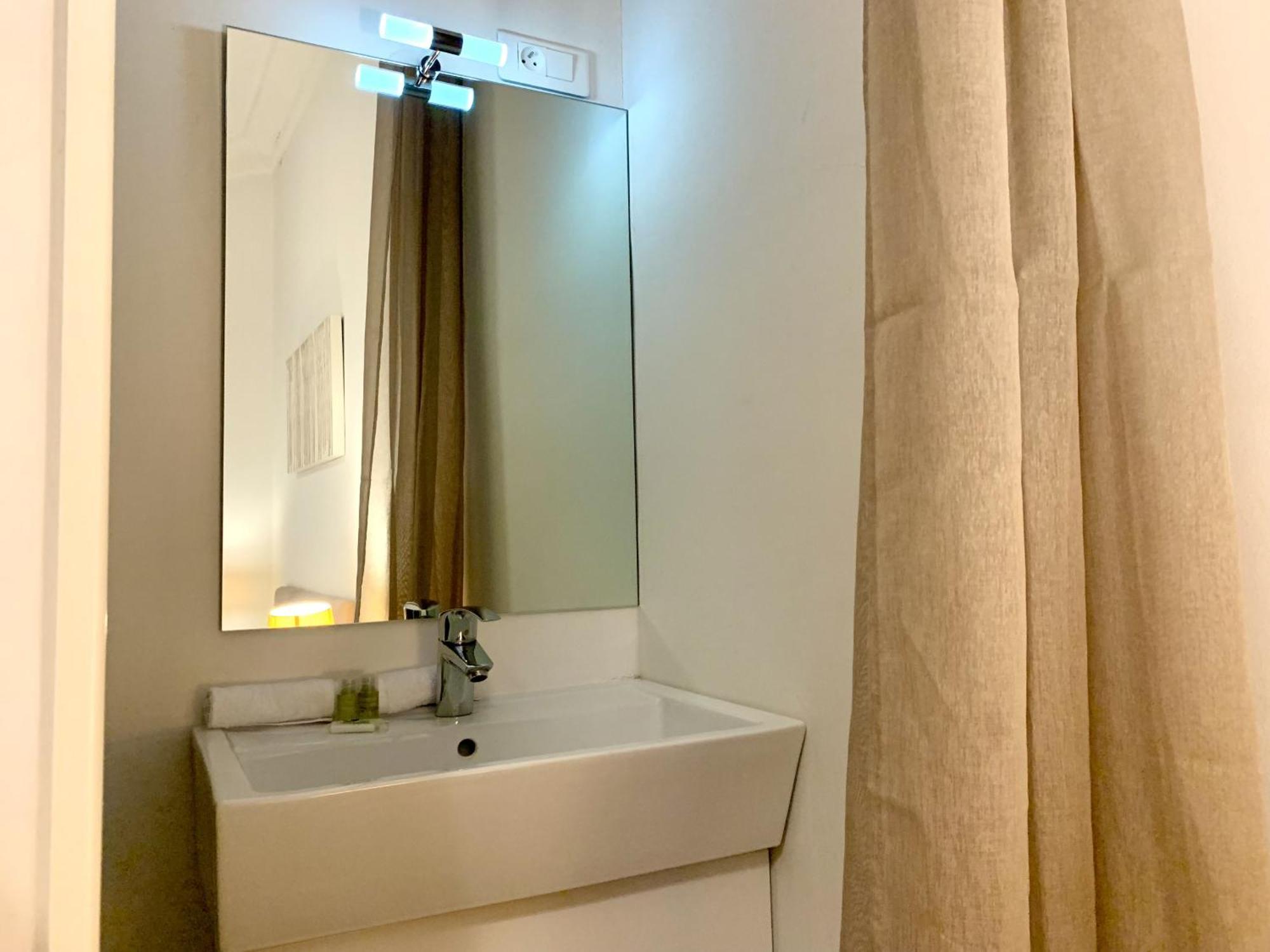 ניס Aparthotel Riviera - 2 Minutes De La Plage - Exceptionnel 2 Chambres Ac - Balcon Meyerbeer 1 מראה חיצוני תמונה